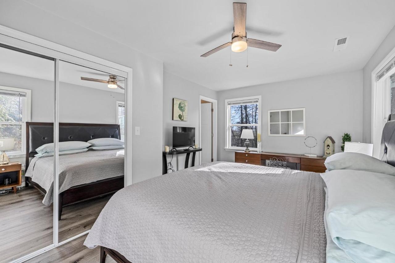 The Bamboo Bungalow Hendersonville Extérieur photo