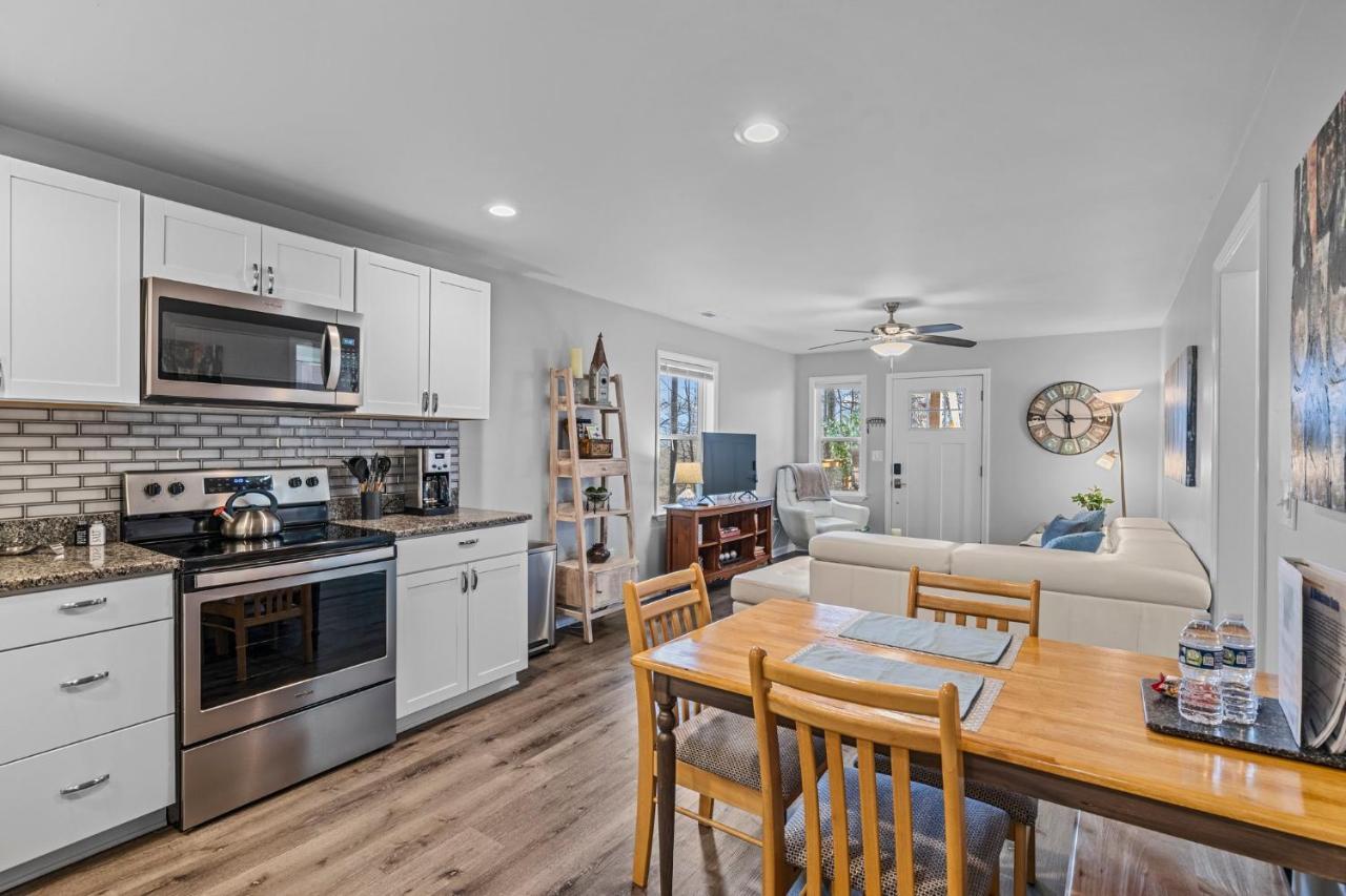 The Bamboo Bungalow Hendersonville Extérieur photo