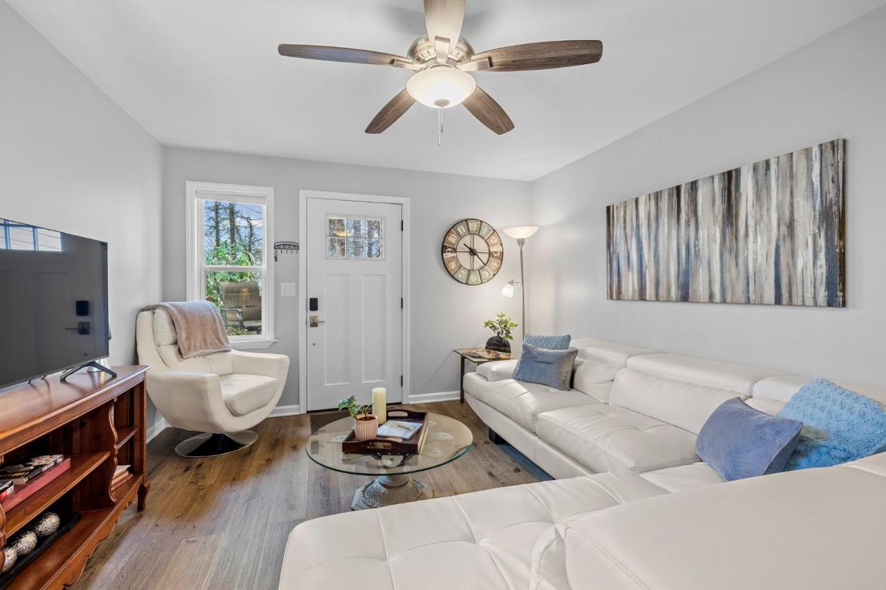 The Bamboo Bungalow Hendersonville Extérieur photo